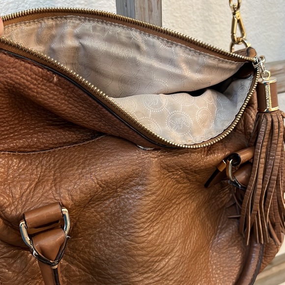 Michael Kors Crossbody Purse - Picture 4 of 16